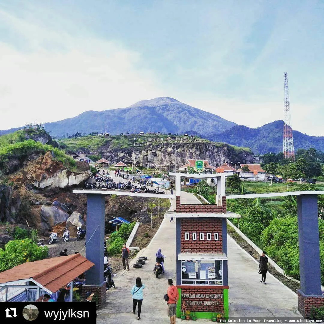 Taman Cisantana, keindahan alam Kuningan