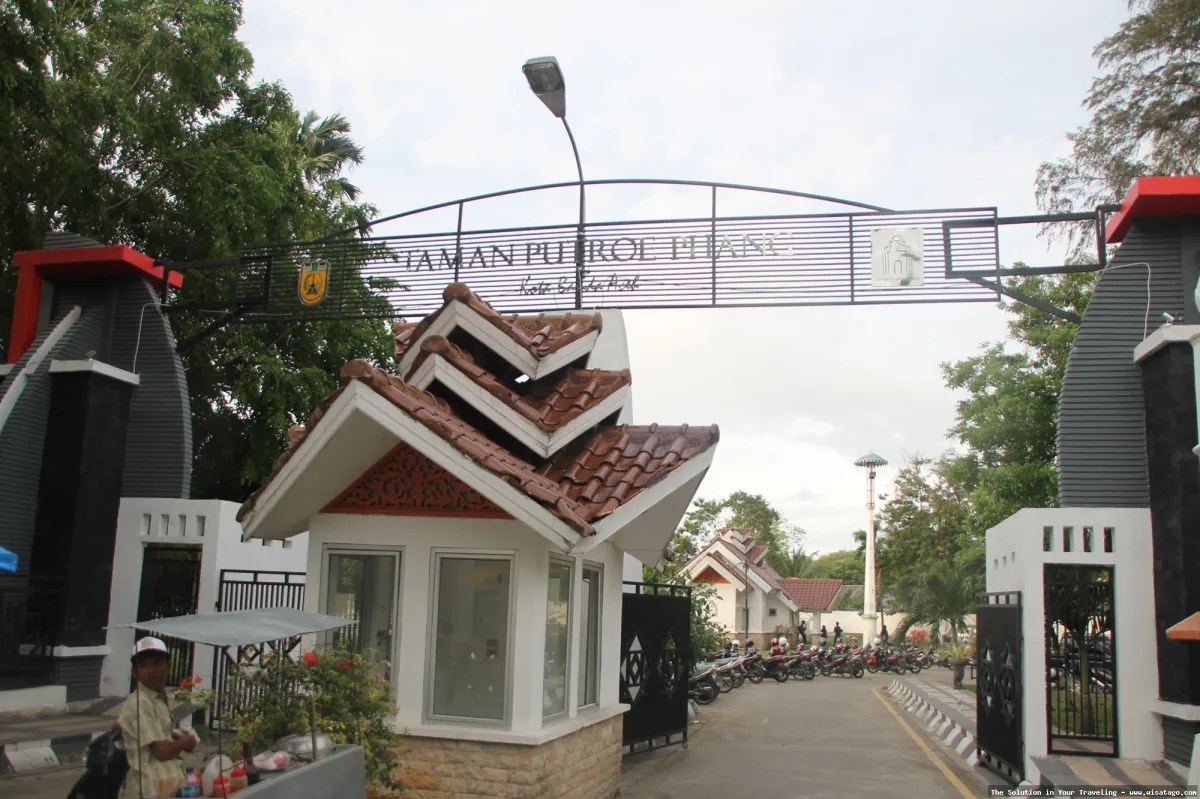 Taman Putroe Phang, istana indah nan asri
