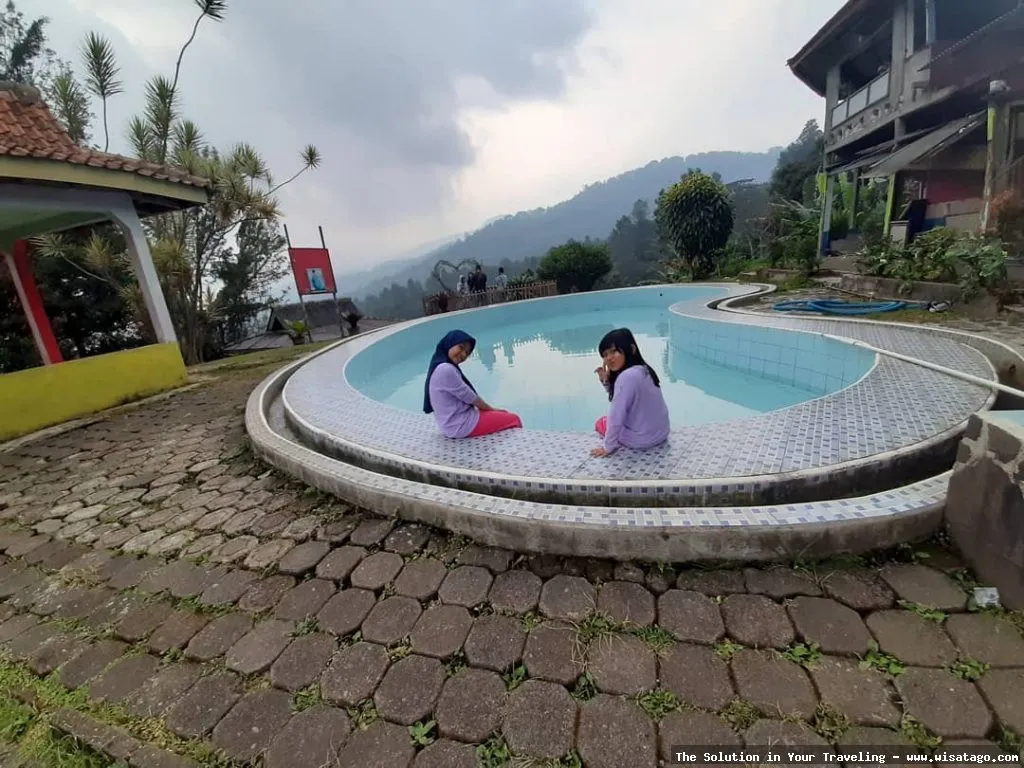 Taman Riung Gunung, pemandangan indah.