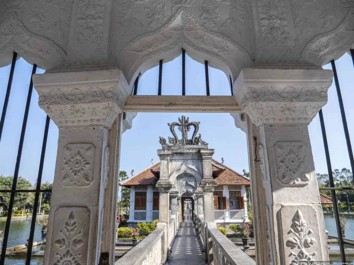 Taman Ujung Karangasem, pesona arsitektur Bali