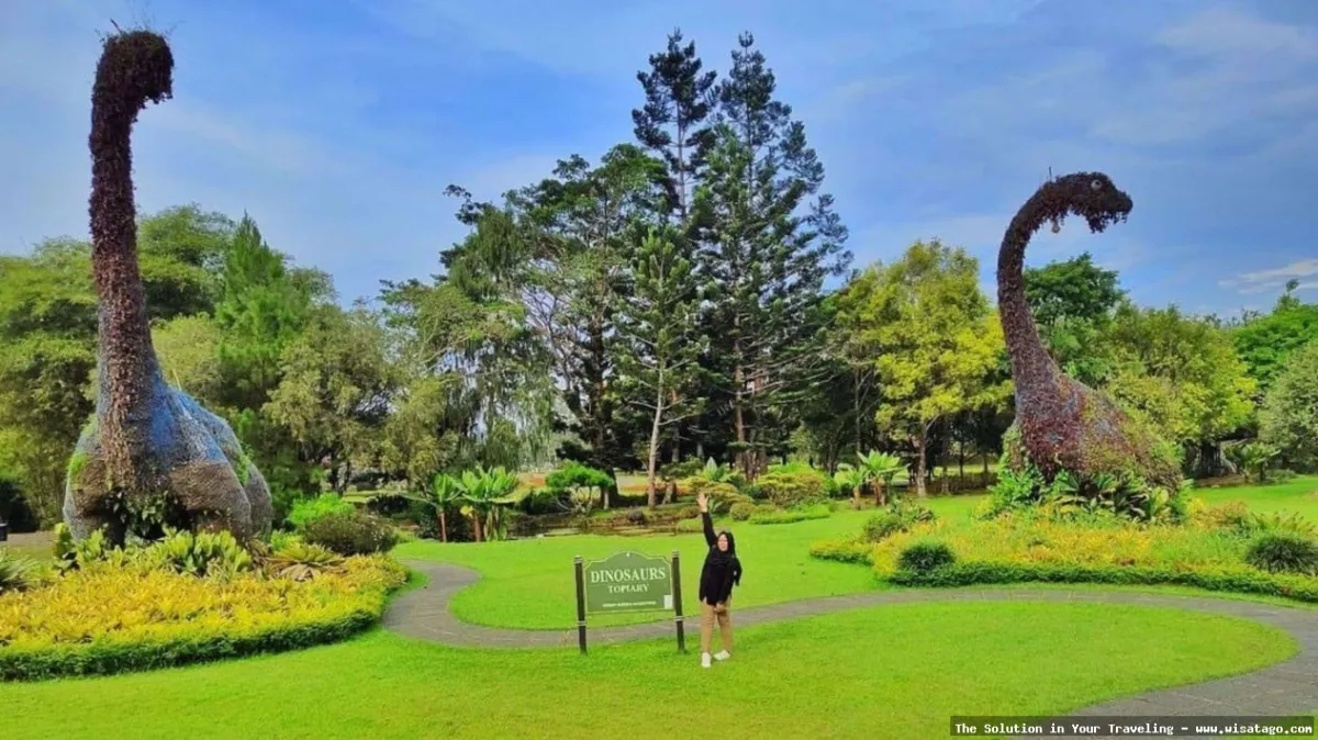 Taman Wisata Bunga Nusantara indah mempesona