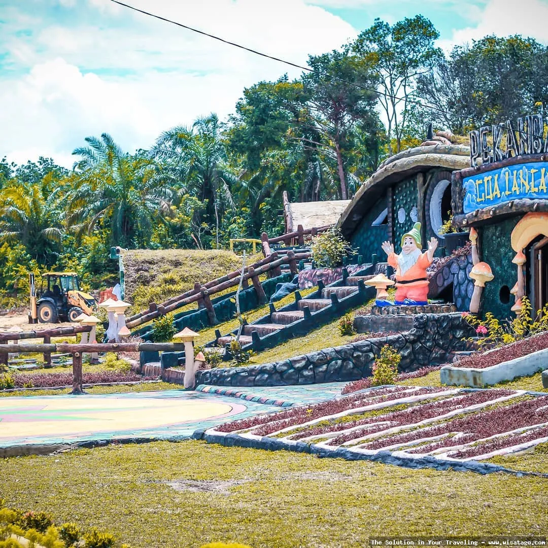 Taman Wisata Hanaria Kepulauan Riau indah