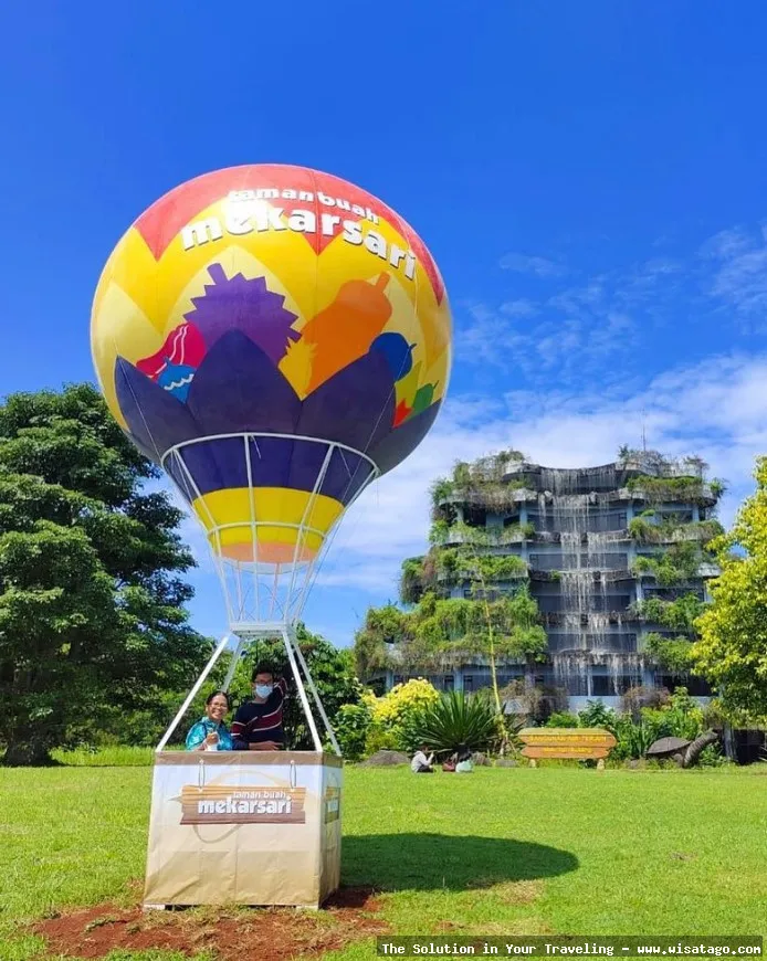 Taman Wisata Mekarsari, keindahan alami.