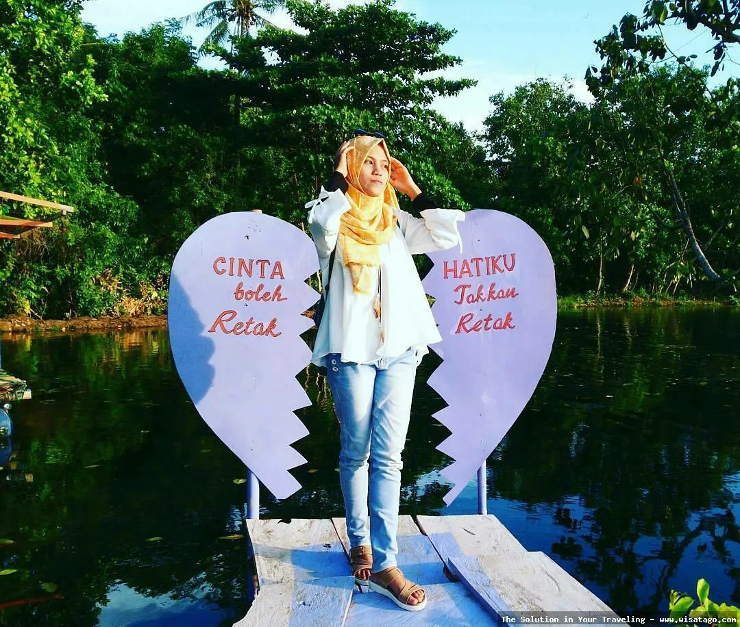 Telaga Kermata: keindahan danau alami