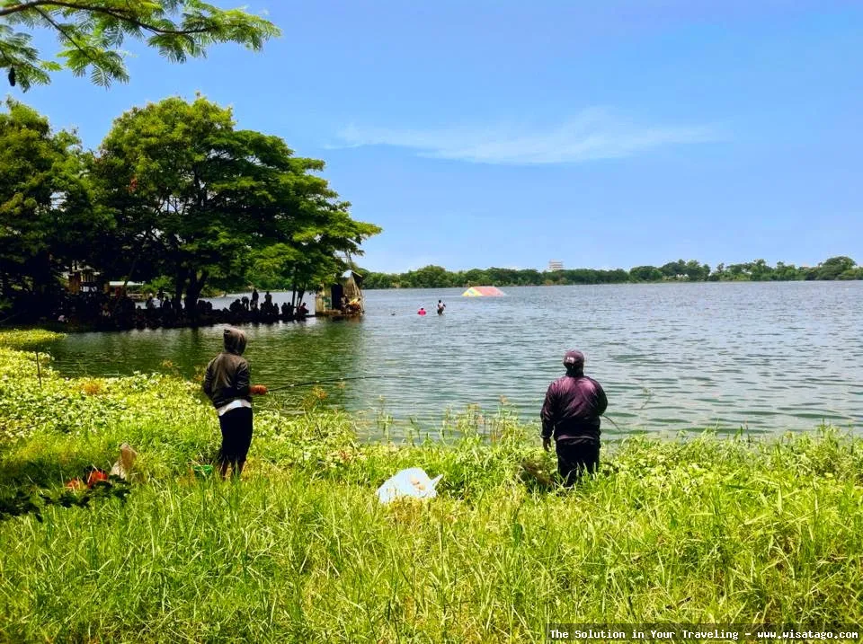 Telaga Ngipik, danau yang memesona