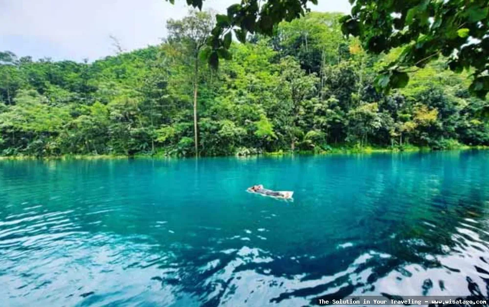 Telaga Nila: keindahan danau alami