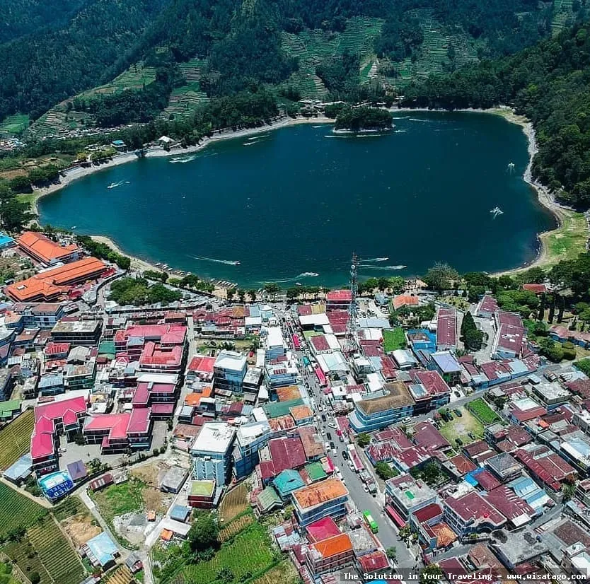 Telaga Sarangan: danau indah di Magetan