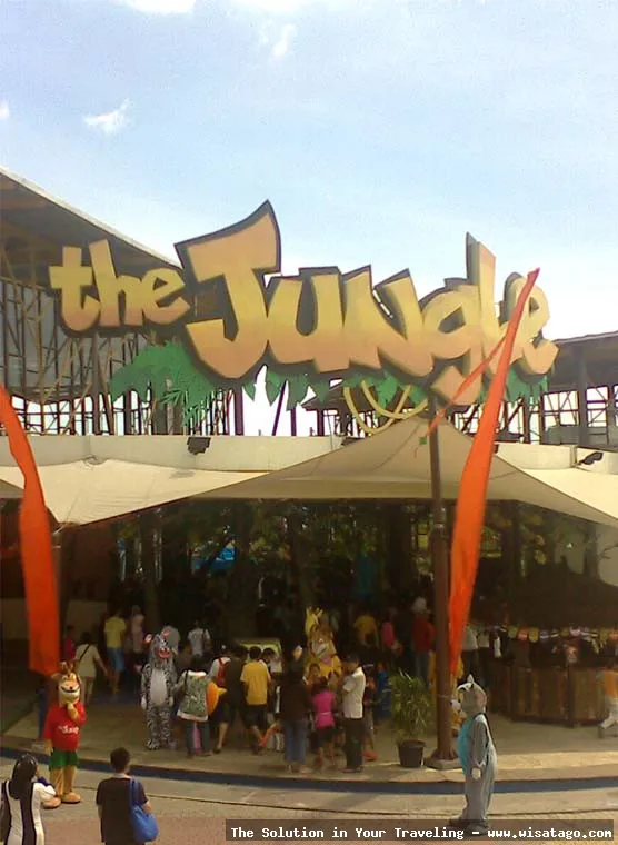 The Jungle Water Adventure Bogor seru