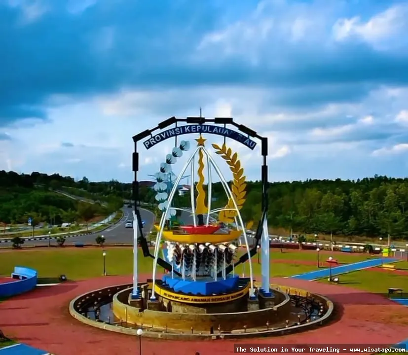 Tugu Gonggong Kepulauan Riau yang ikonis