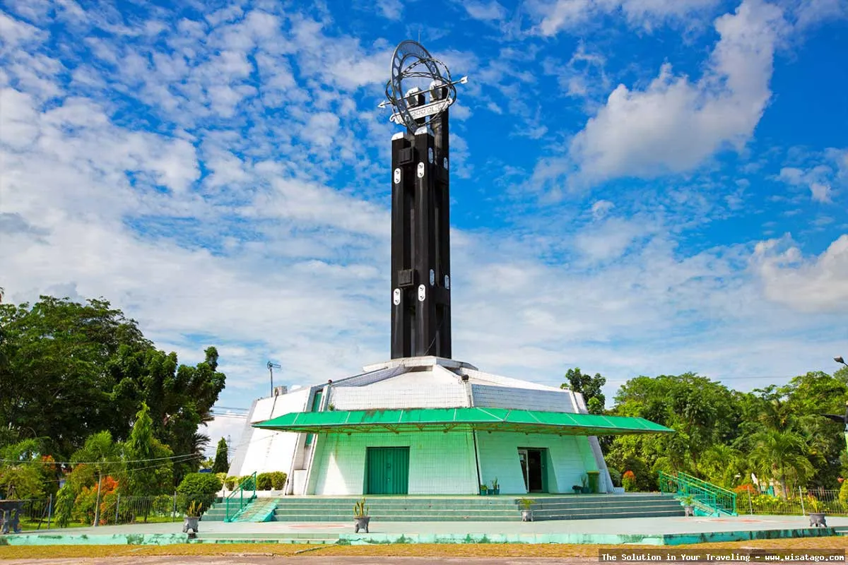 Tugu Khatulistiwa: Tips, Harga Tiket, Kuliner, Lokasi, Fasilitas dan Spot Tugu Khatulistiwa: Tips, Harga Tiket, Kuliner, Lokasi, Fasilitas dan Spot