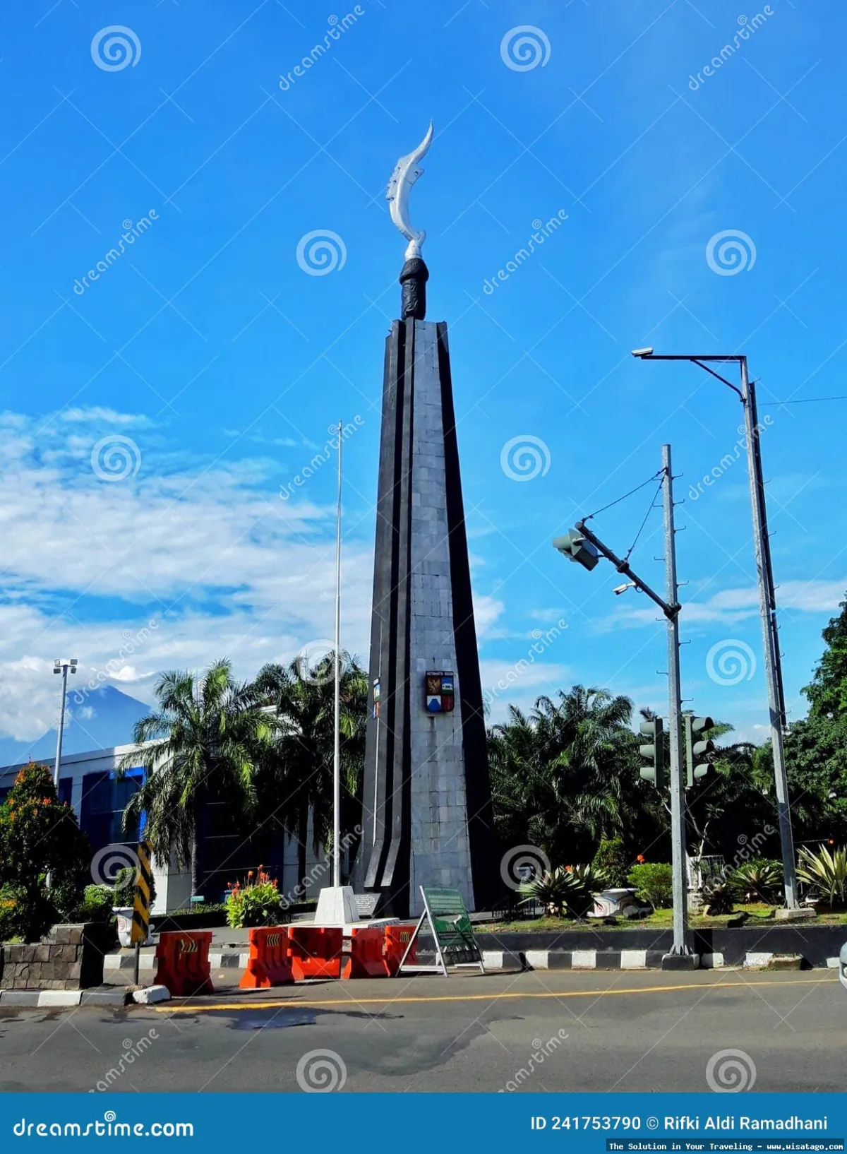 Tugu Kujang: ikon Kota Bogor