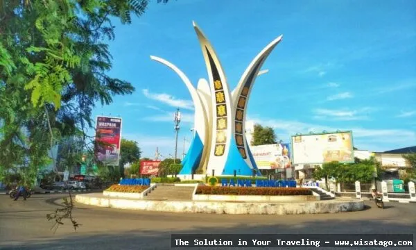 Tugu Simpang Lima: ikon Kota Kediri