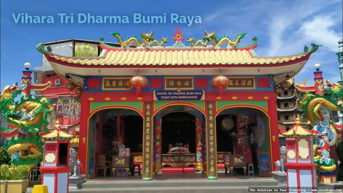 Vihara Dharma Dwiepa, tempat ibadah umat
