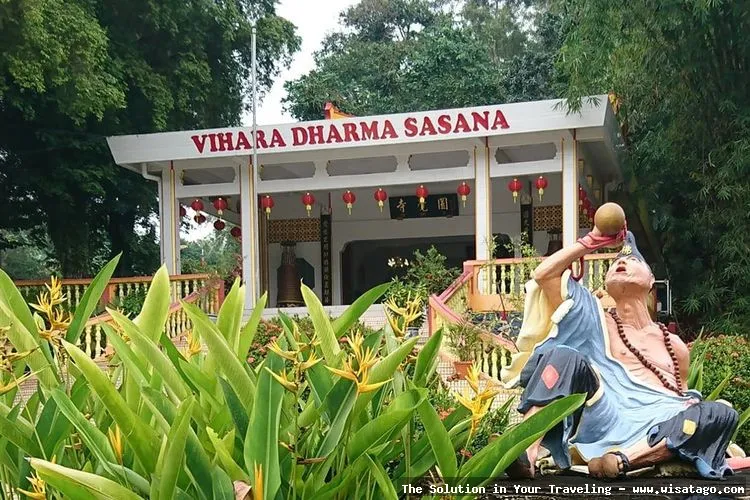 Vihara Dharma Sasana tampak megah mempesona