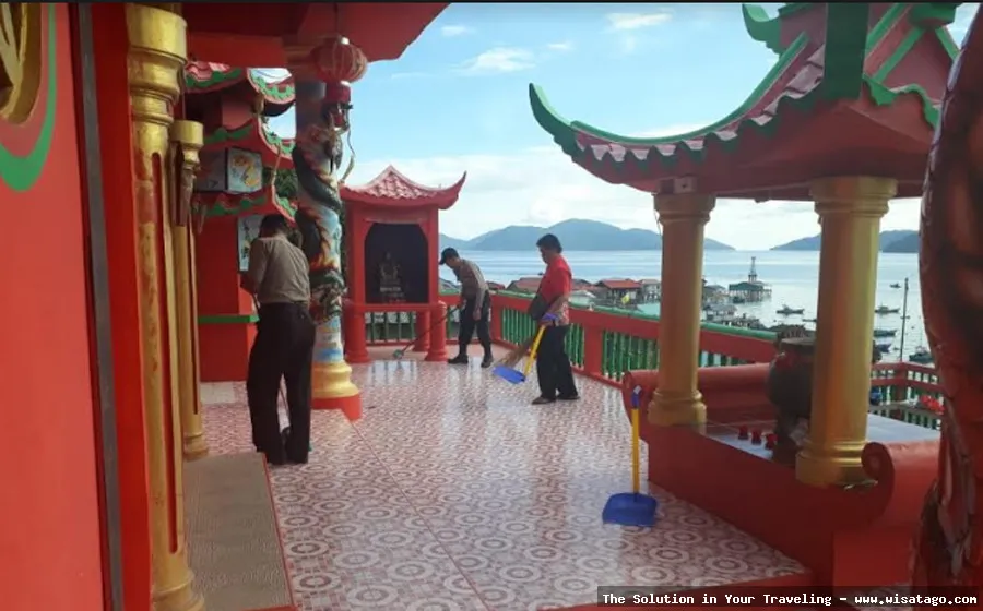 Vihara Gunung Dewa Siantan megah mempesona