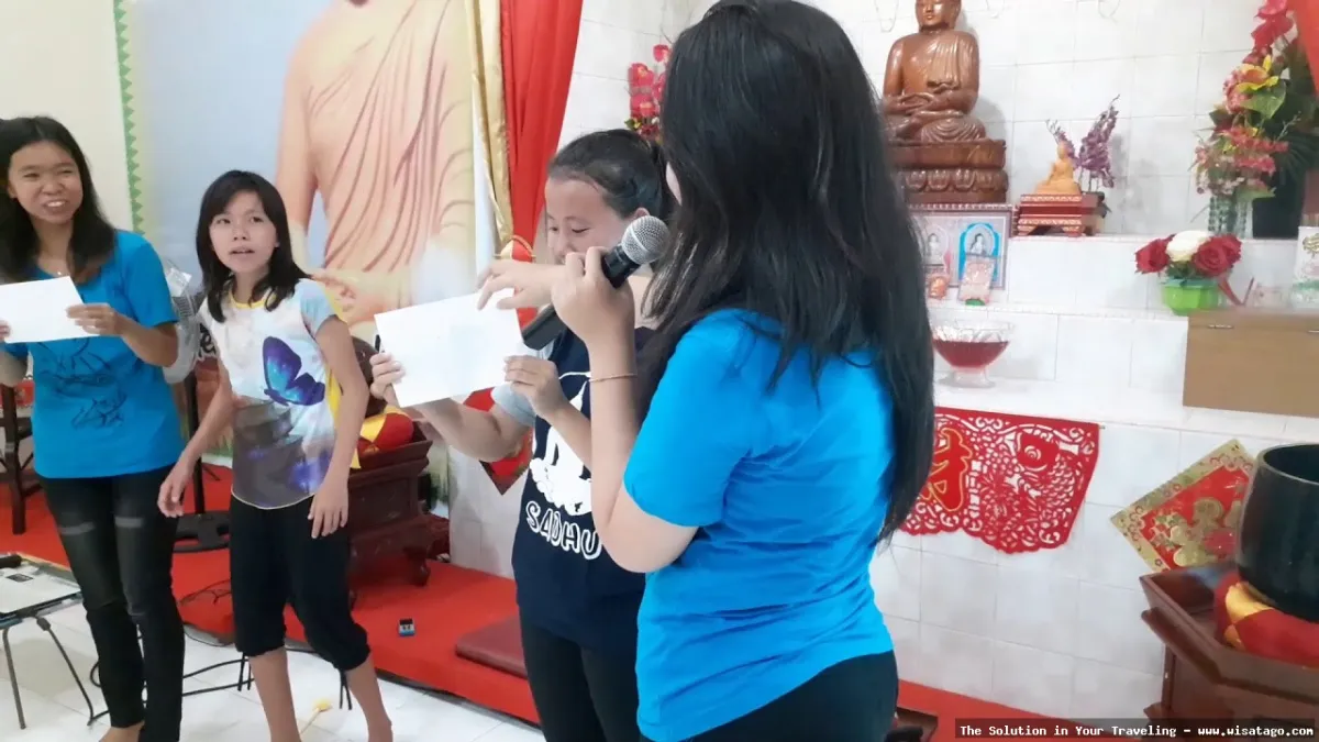 Vihara Gunung Dewa Siantan megah berdiri