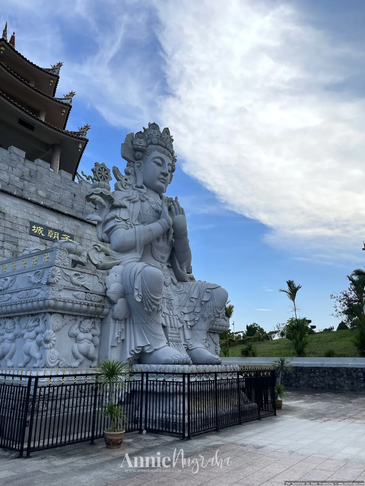 Vihara Ksitigarbha Bodhisattva, megah dan indah