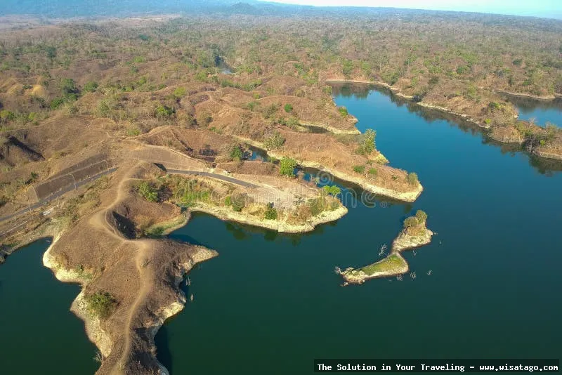 Waduk Bajulmati, keindahan alam Banyuwangi
