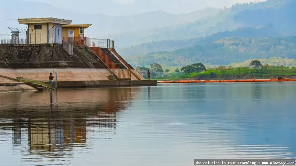 Waduk Selorejo: pemandangan indah memukau