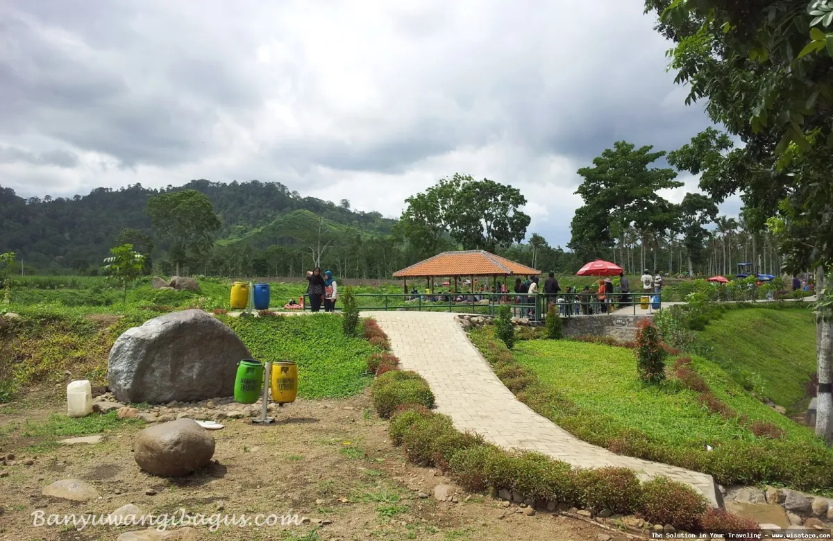 Waduk Sidodadi Glenmore, pemandangan indah.