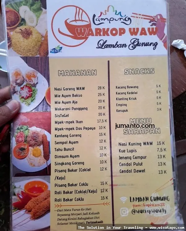 Warkop Bawah Gunung yang asri.