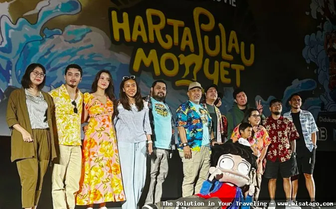 Warkop BUMDes Karya Bersama yang ramai.