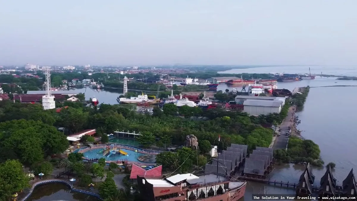 wisata Ade Irma Suryani Waterland ceria