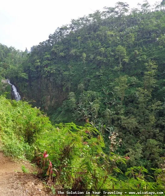 wisata Air Terjun Antrokan Manggisan indah