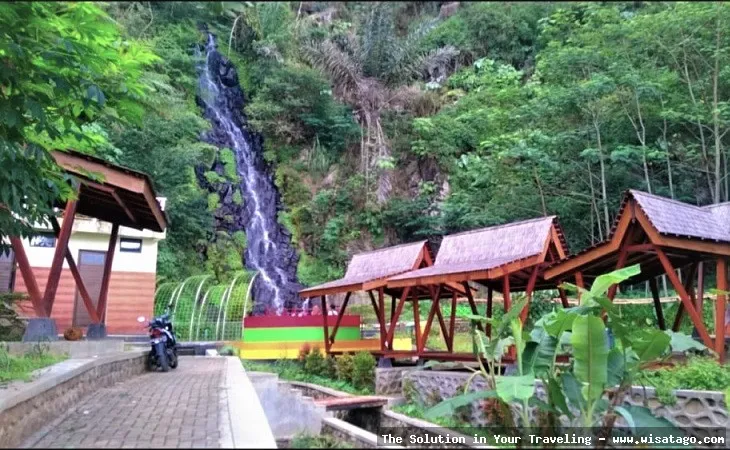 wisata Air Terjun Cerok Langsi indah