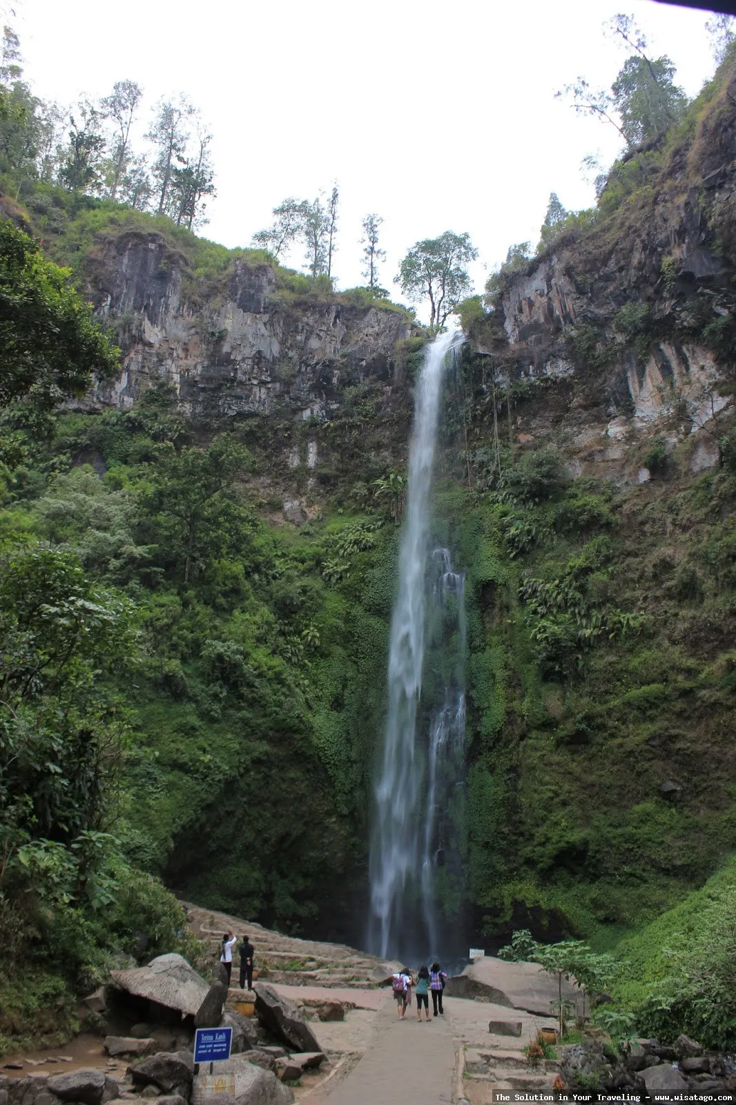 Wisata Air Terjun Coban Rondo Malang