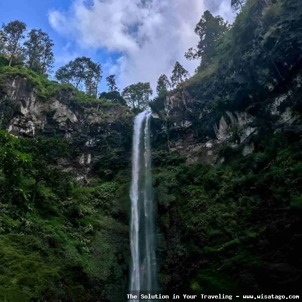 Wisata Air Terjun Coban Rondo menawan