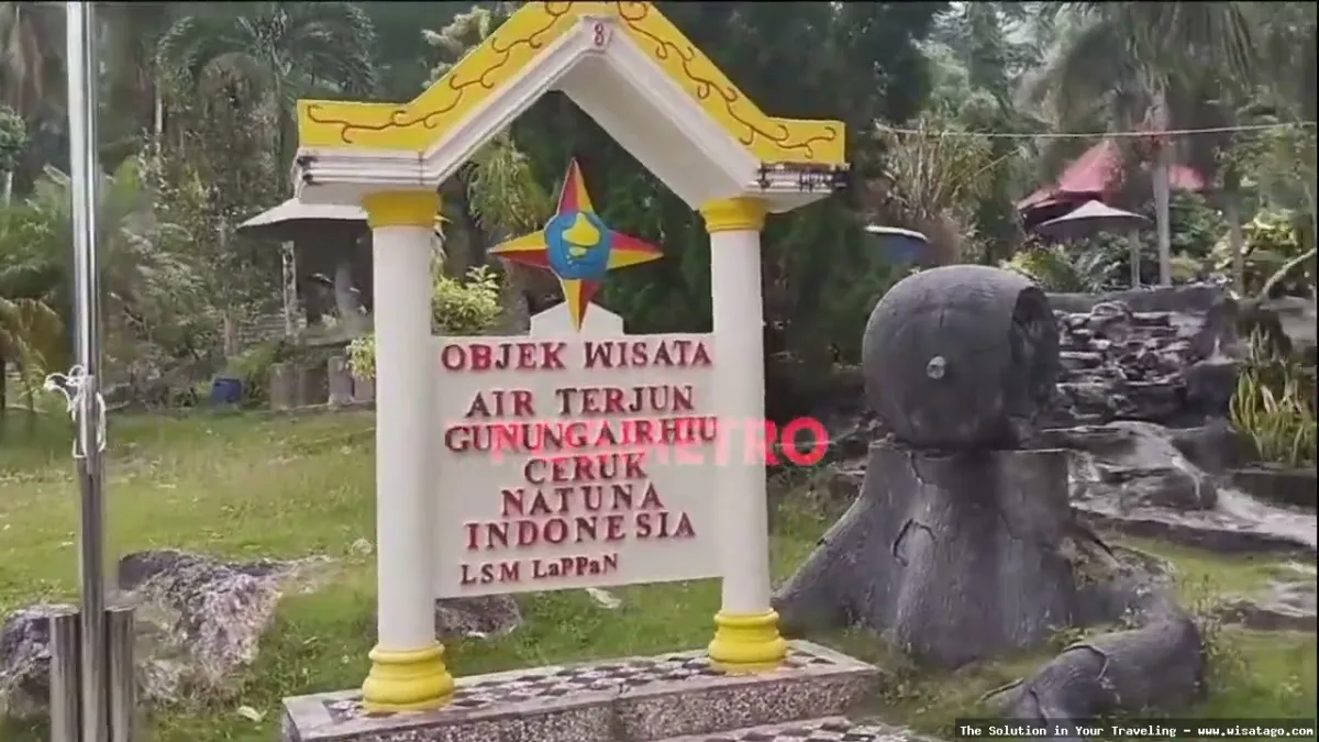 wisata Air Terjun Gunung Hiu menawan