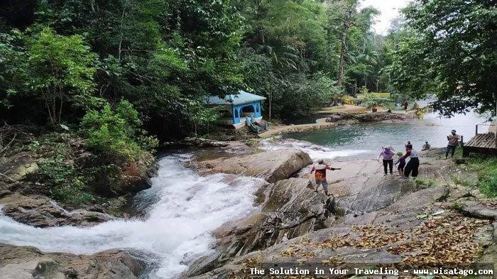 Wisata Air Terjun Neraja yang memukau