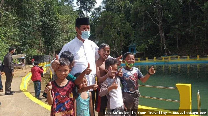wisata Air Terjun Neraja yang indah