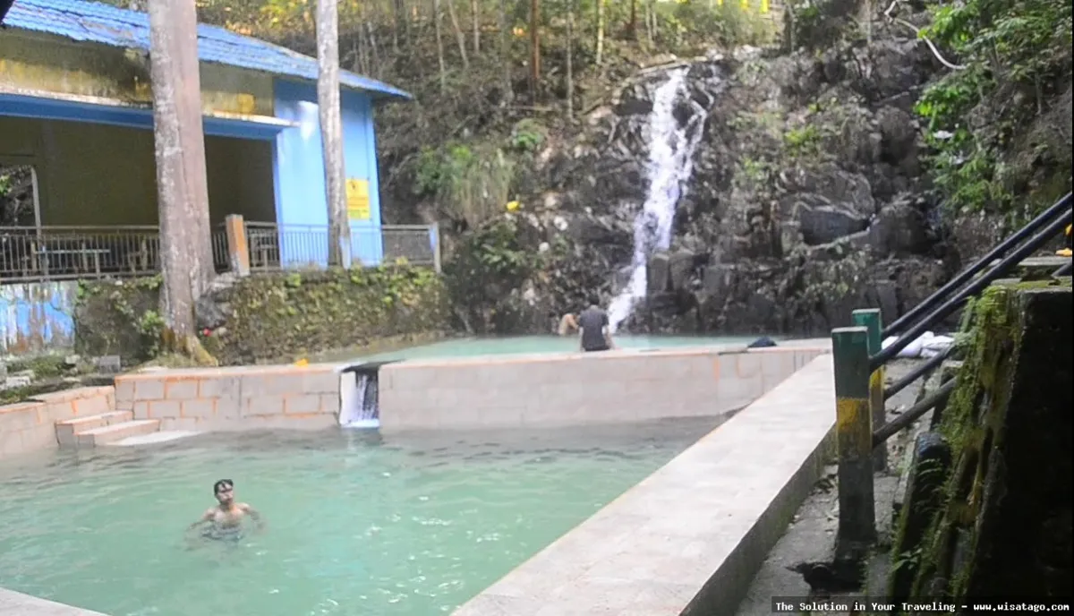 Wisata Air Terjun Pongkar yang menawan