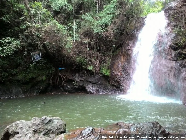 Wisata Air Terjun Pongkar yang menawan