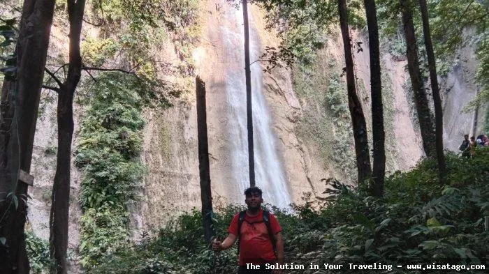 Wisata Air Terjun Samparona yang memukau