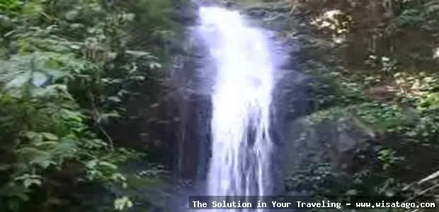 wisata Air Terjun Sungai Medang indah