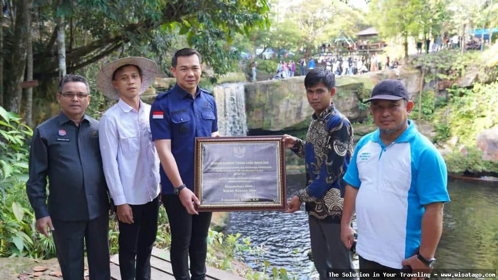 wisata Air Terjun Sungai Medang indah