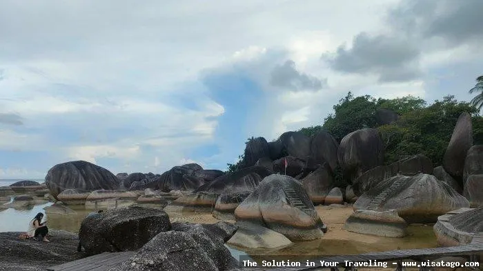 Wisata Alif Stone Park populer.