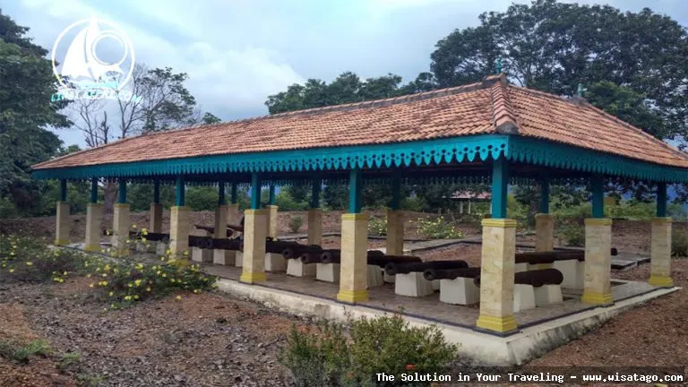 wisata Benteng Bukit Cening indah memukau
