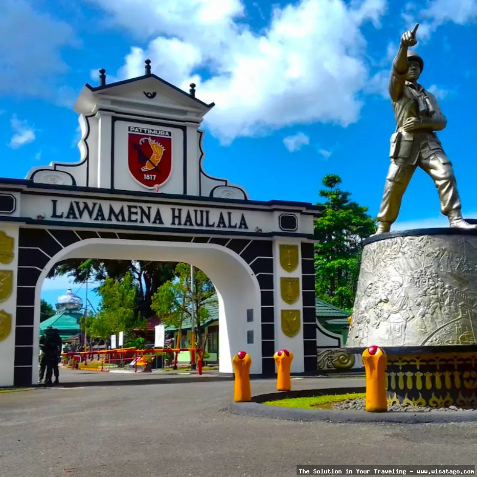 wisata Benteng Bukit Cening bersejarah.