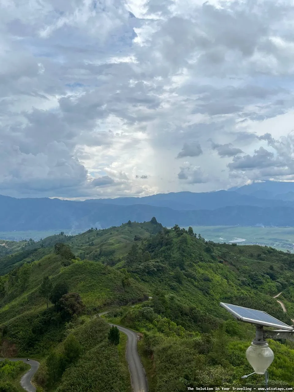 Wisata Bukit Khayangan dengan pemandangan indah