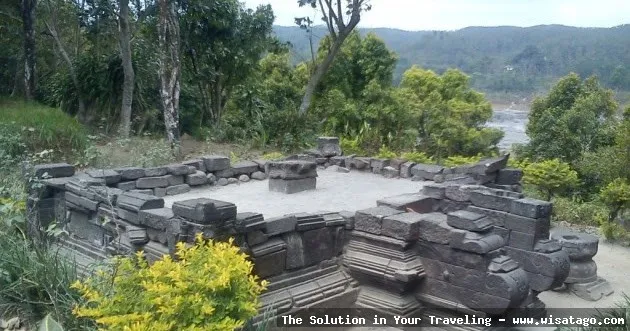 Wisata Candi Gambar Wetan nan eksotis