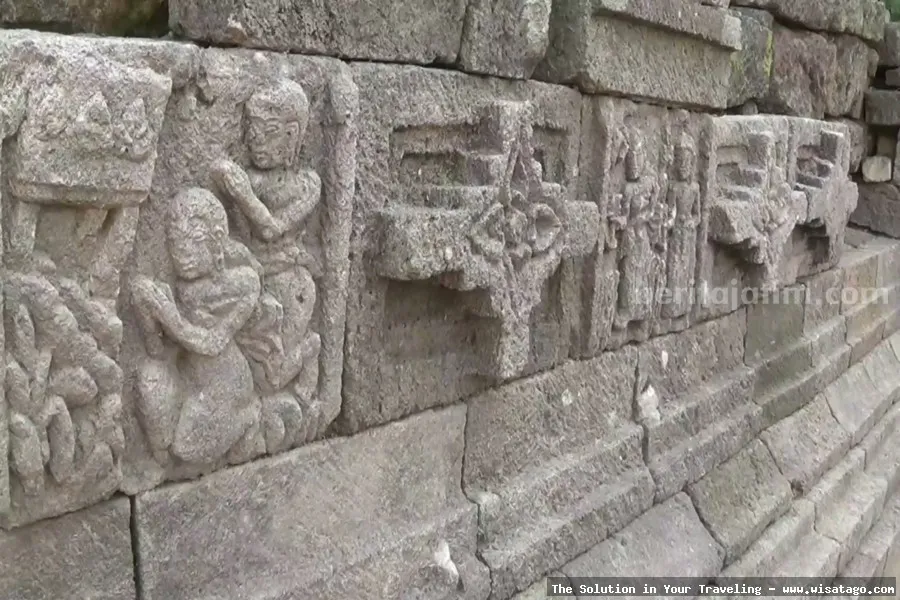 Wisata Candi Gambar Wetan yang memukau
