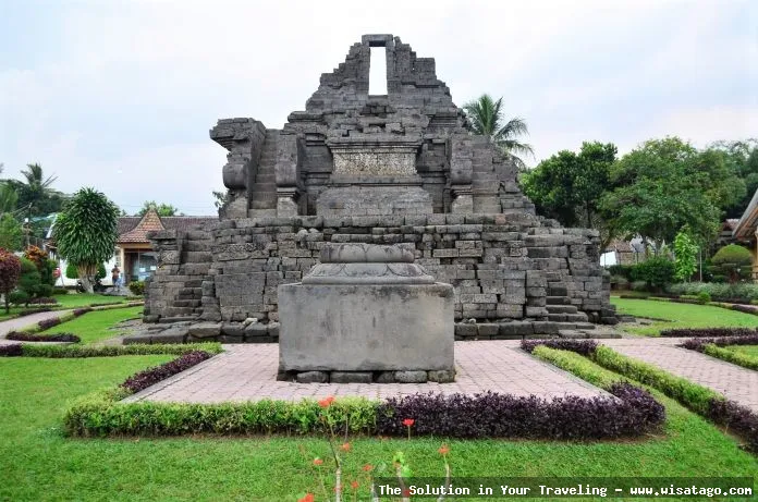 Wisata Candi Jago, relief indah.