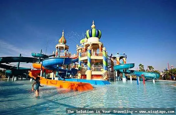 Wisata Ciputra Waterpark, wahana air seru