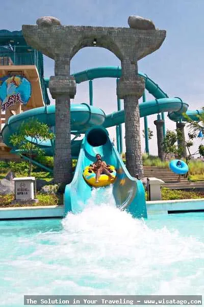 Wisata Ciputra Waterpark yang seru.