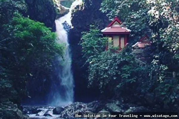 wisata Curug Dago yang mempesona