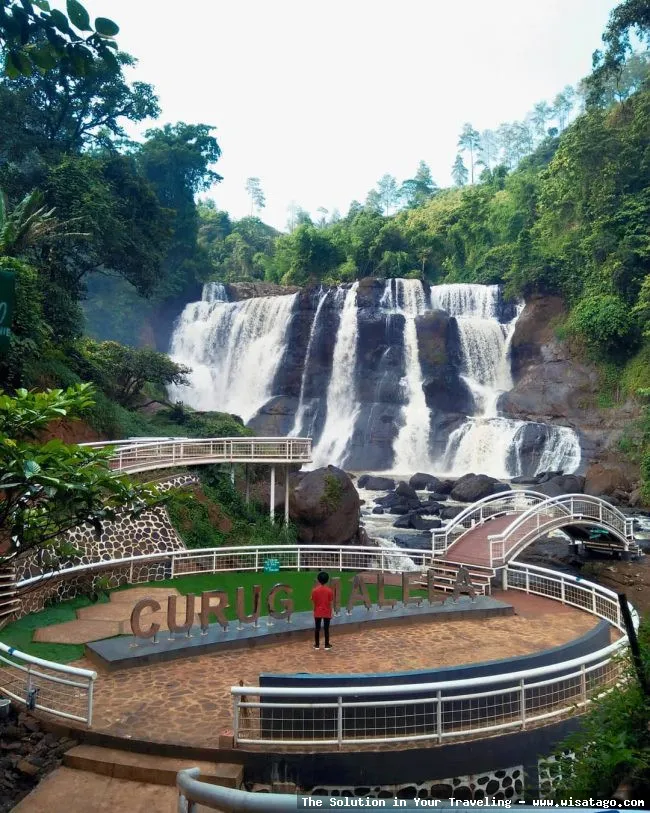 wisata Curug Dago yang mempesona.